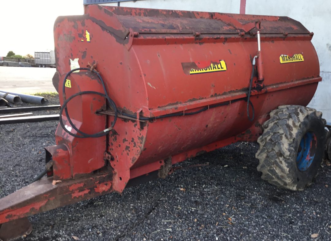 Marshall dung Spreader Barrett Machinery